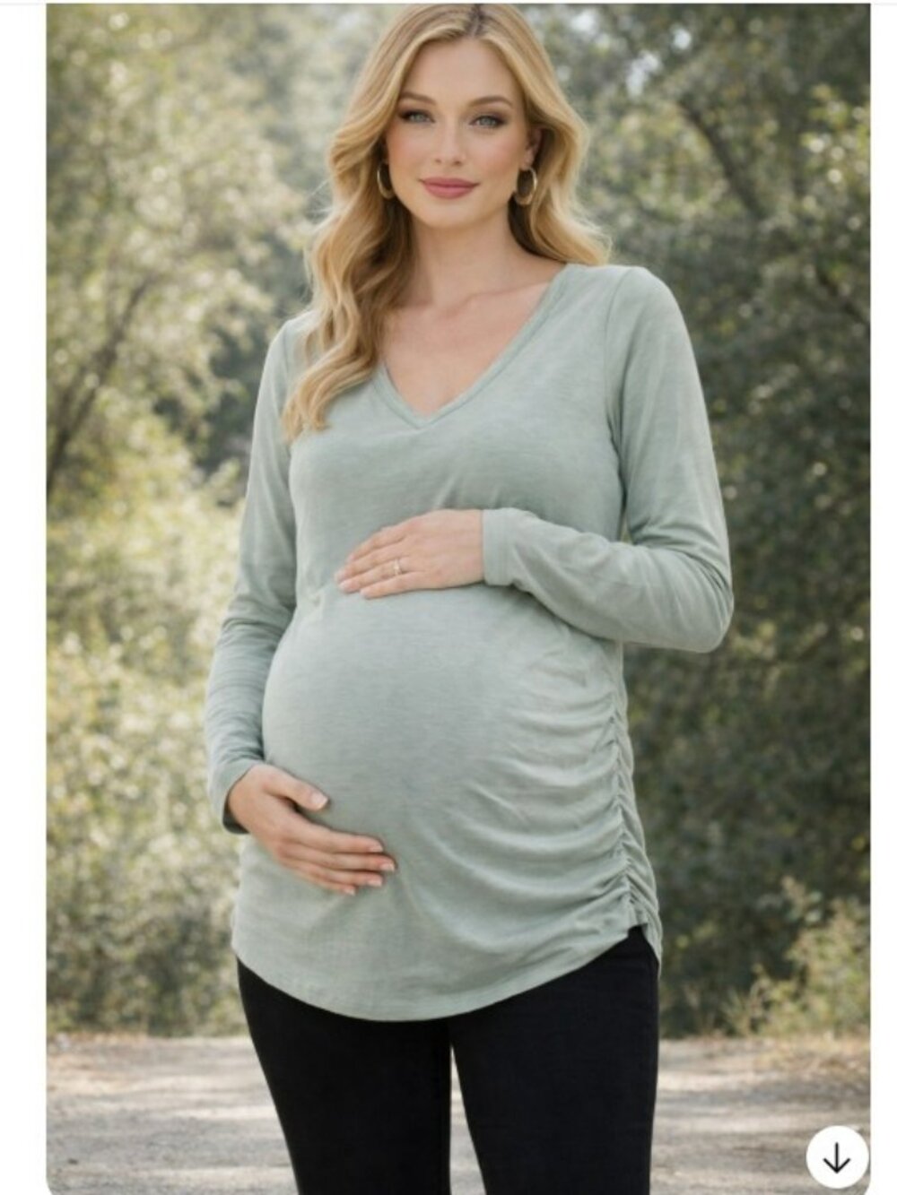 Motherhood Maternity Shirt T-Shirt Medium Light Green V Neck Lightweight NEW